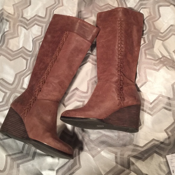 Lucky Brand Shoes - Lucky Brand sz8 knee high leather wedge boots