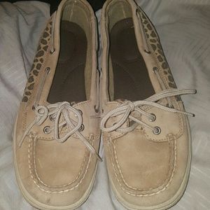 Womens Sperry size 9