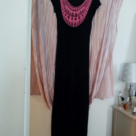 Long Casual Black and Pink Maxi Dress - Picture 1 of 4