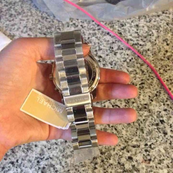 Michael kors men's watch Brand new with tags - Picture 3 of 4
