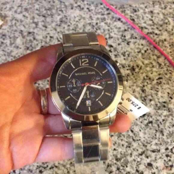 Michael kors men's watch Brand new with tags - Picture 2 of 4