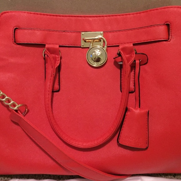 Michael Kors Handbags - Michael Kors large Hamilton purse