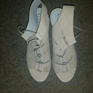 Lace Up Platform Sandals