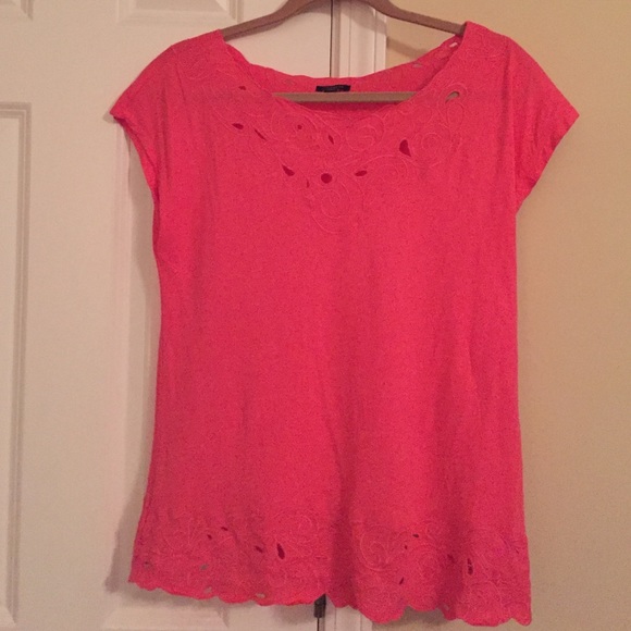 Lace cutout top. Great for layering! Sz small. - Picture 1 of 4