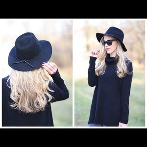 Black wool Hat urban outfitters