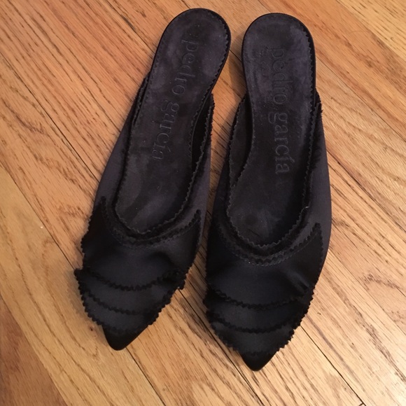 Pedro Garcia Slip on flats
