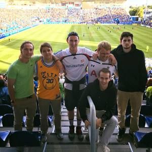 Meet your Posher, Dustin