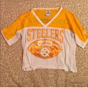 Crop steeler jersey