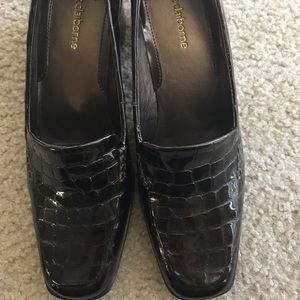 Authentic Liz Claiborne dark brown shoes, size 7,