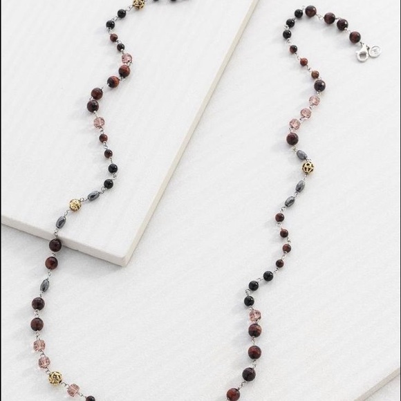 N3347 SILPADA Burgundy blush necklace.