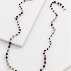 N3347 SILPADA Burgundy blush necklace.