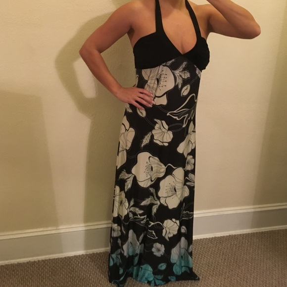 Gorgeous ombré floral halter maxi