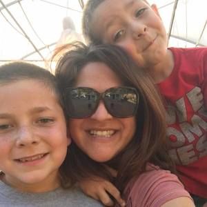 Meet your Posher, Carrie