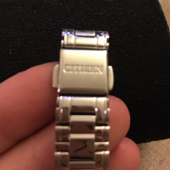 Citizen Diamond Watch ?