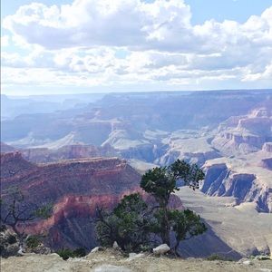 Meet your Posher, Santos