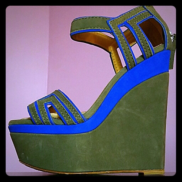 L.A.M.B/ Wedge Shoes