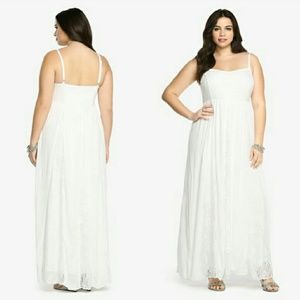 White maxi dress