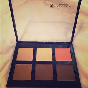 Anastasia Beverly Hills Cream Contour palette