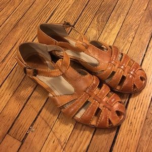 Frye Julie Fisherman Sandals