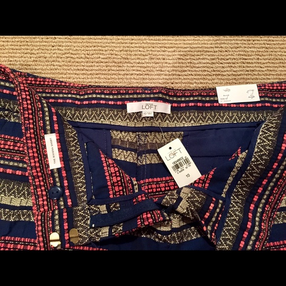 Loft Riviera Shorts - Picture 3 of 4