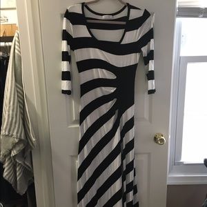 EUC Calvin Klein Maxi Dress