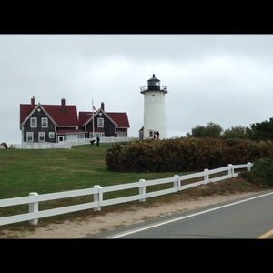 Meet your Posher, Leanne