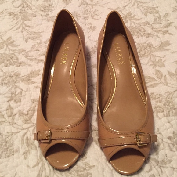 Ralph Lauren peep toe low wedge. Tan. 8.5.