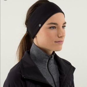 FINAL SALE Lululemon Run with me ear warmer