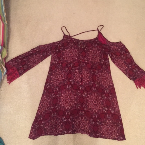 Red casual dress - Picture 1 of 4