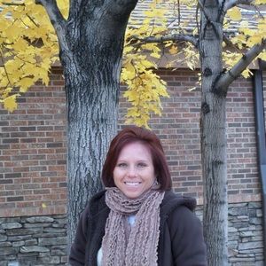 Meet your Posher, Dee anne