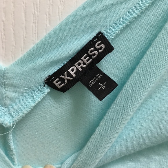 Express  v neck blouse - Picture 3 of 3