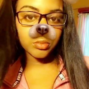 Meet your Posher, Beautifulzey