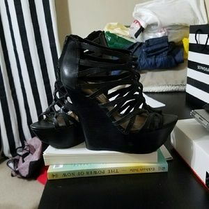 Black Fergie leather wedges