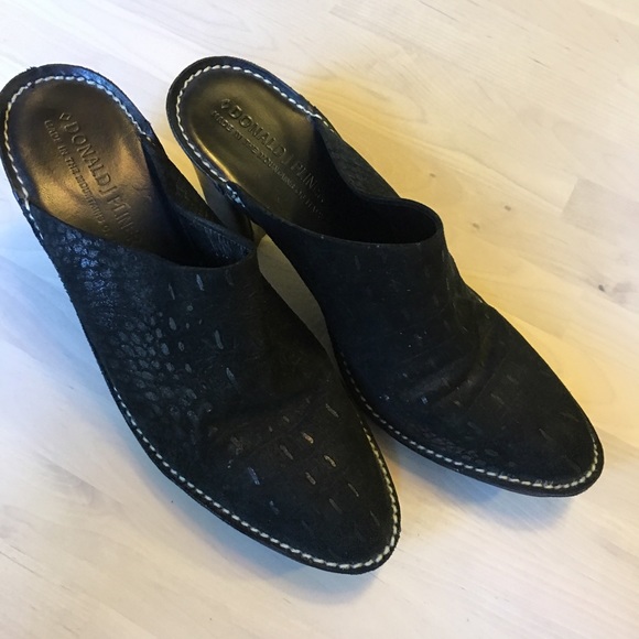 Donald Pliner mules