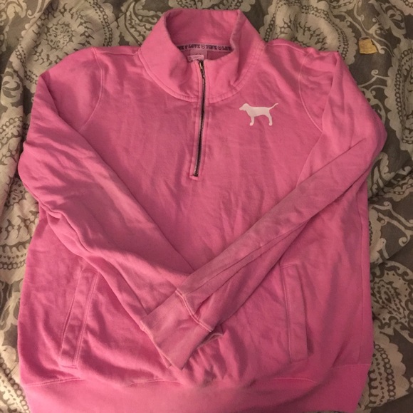 VS PINK PULL ON SWEATER