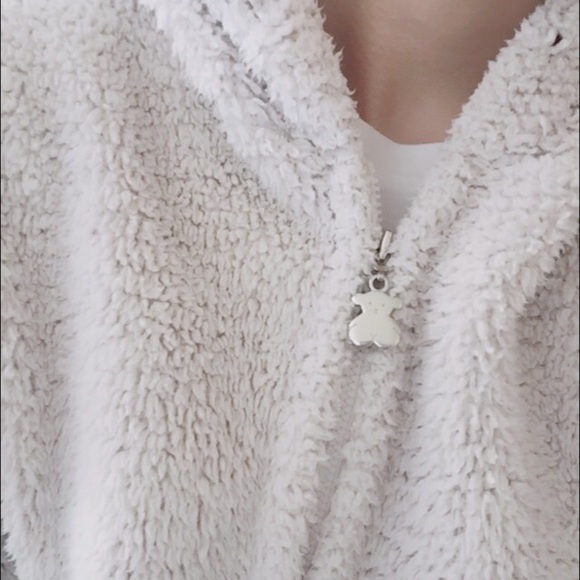 Coat - Picture 3 of 3