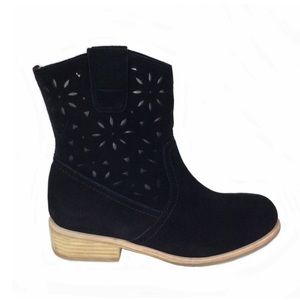 Fiel Black Suede Leather Booties New in Box