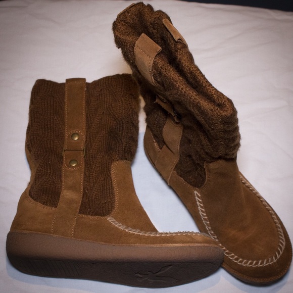Aerie winter boots