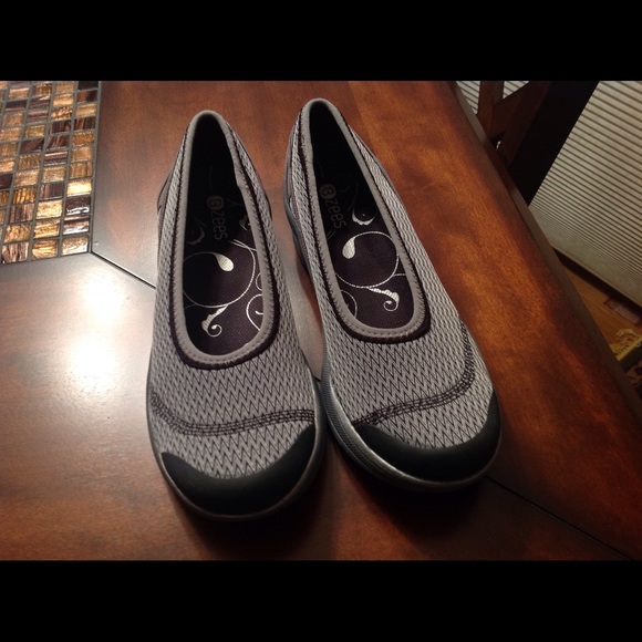 B Zees Shoes--REDUCED!