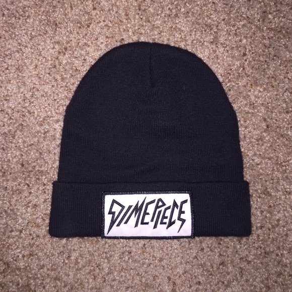 Dimepiece beanie