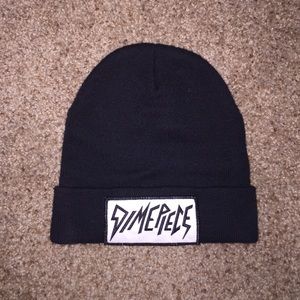 Dimepiece beanie