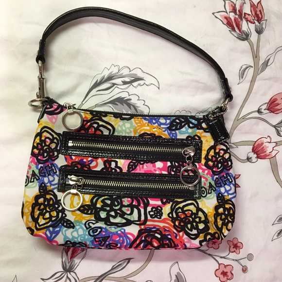 AUTHENTIC Coach 🌸Poppy Collection🌸 Small Handbag