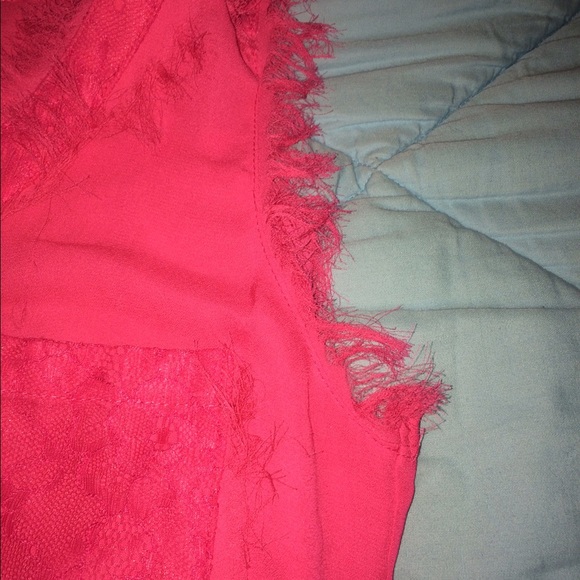 Hot pink top. Worn once. - Picture 4 of 4