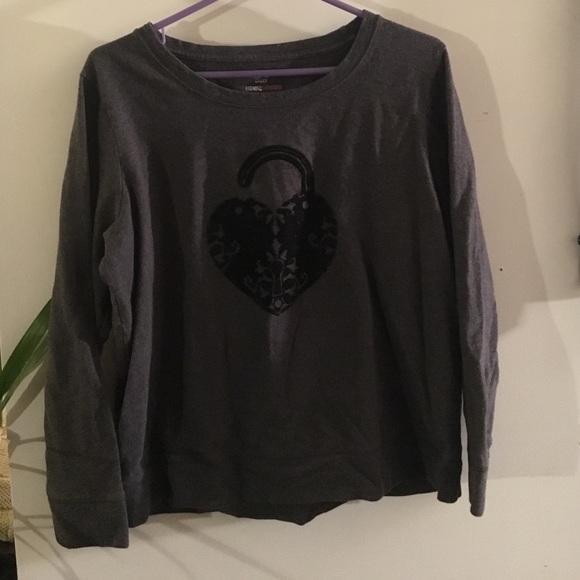 Sweatshirt