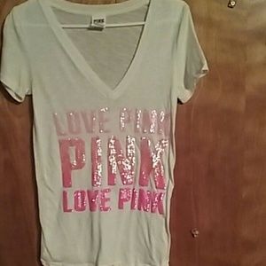 White sequence vs shirt