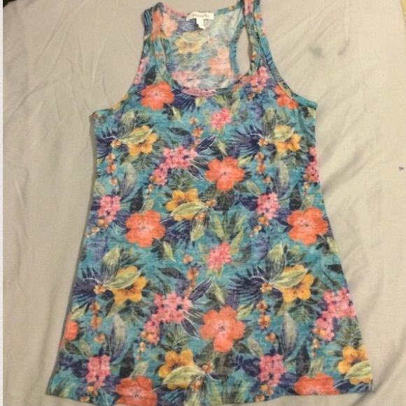 Bundle Two Tops Flower Multicolor - Picture 3 of 4
