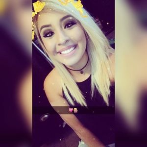 Meet your Posher, Alyssa