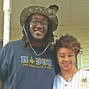 Meet your Posher, Kyle