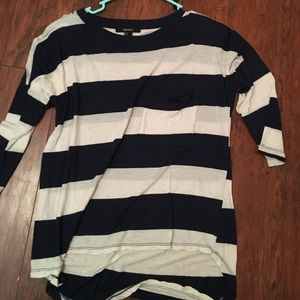 blue and white forever 21 loose tee