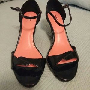 Black Faux Patent Leather Wedge Sandals